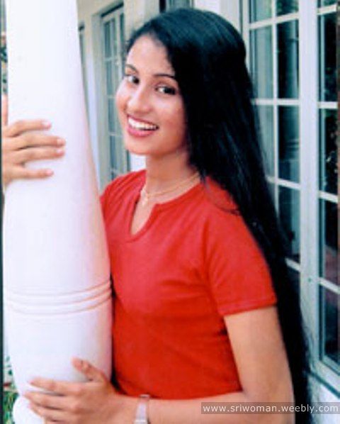 Manjula Kumari Sri Lanka Hot Womans Pictures